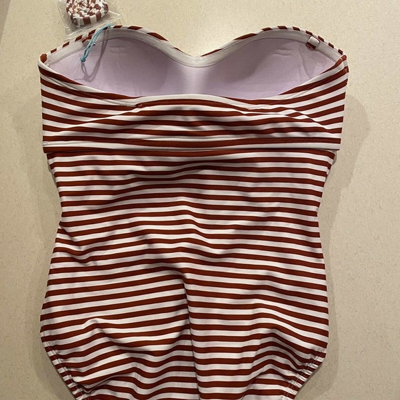 Swimsuit KONA SOL Red Stripe One Piece Strapless Swimsuit M 8-10 with Strap - Picture 9 of 11